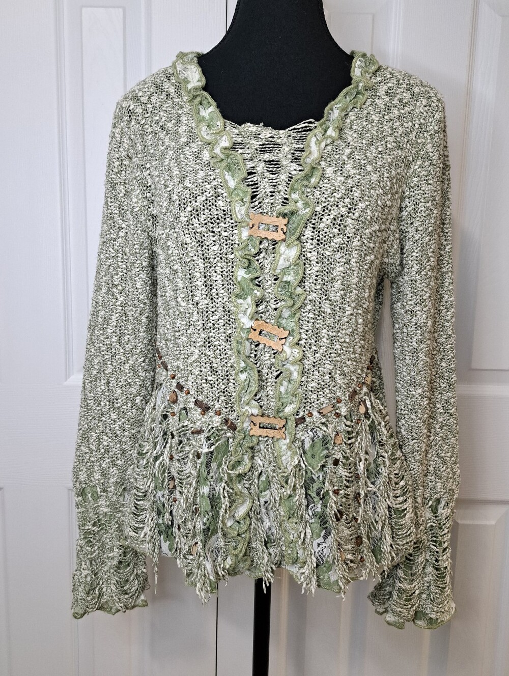 Terra Nostra Vintage Fairycore Distressed Knit Sweater Green White Size Large